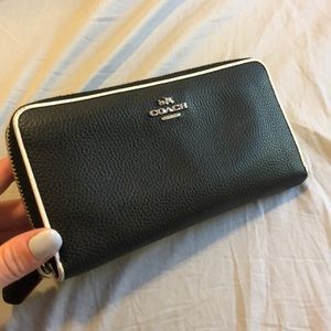 Black Coach Wallet